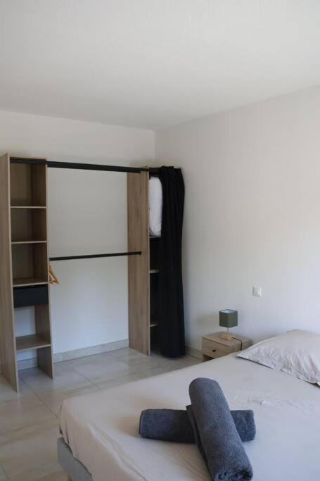 Suberbe Appartement Climatise Avec Terrasse Saint-Raphaël Exterior foto